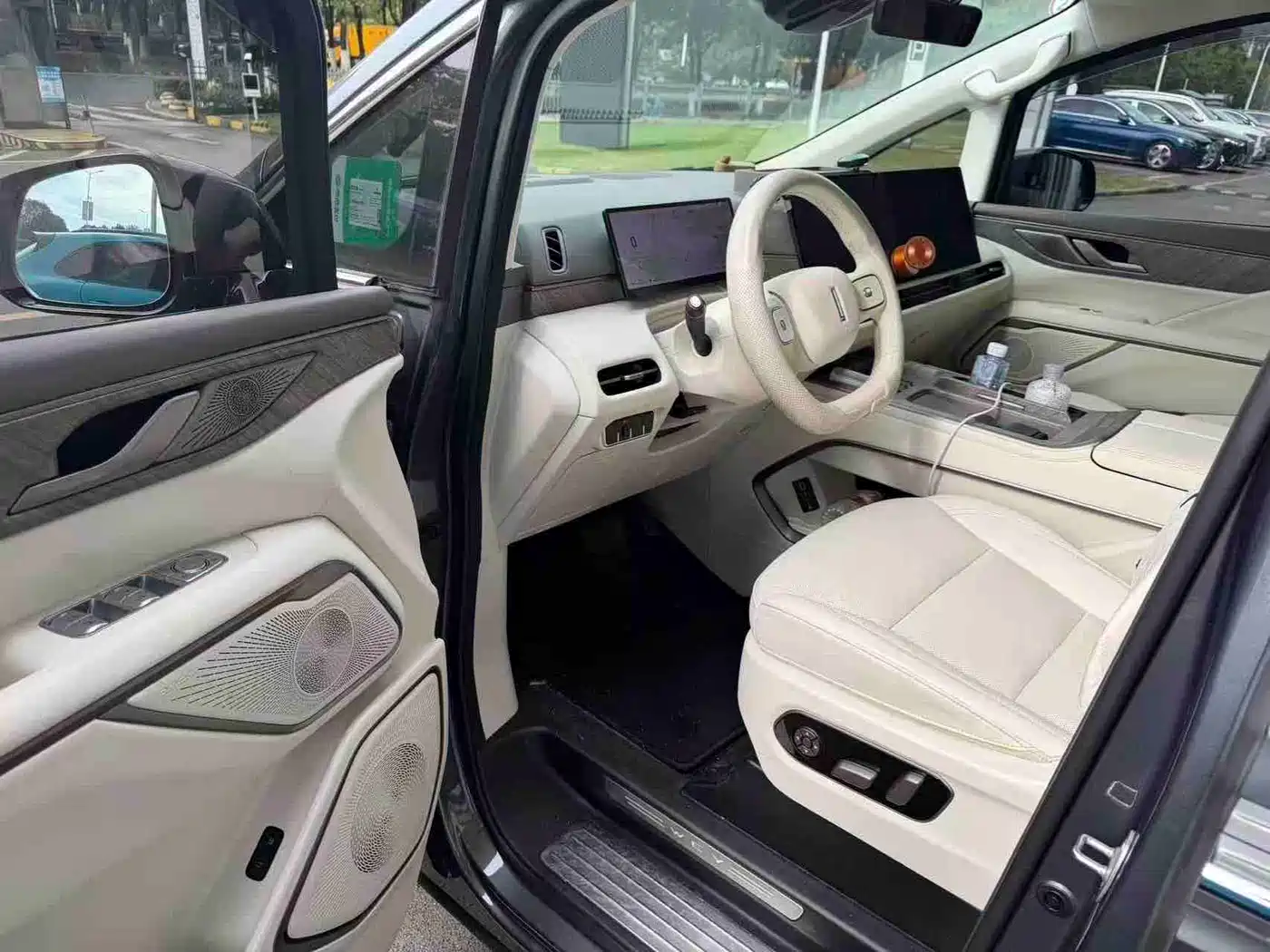 WEY Alpine 2025 2025 AWD Alpine 8