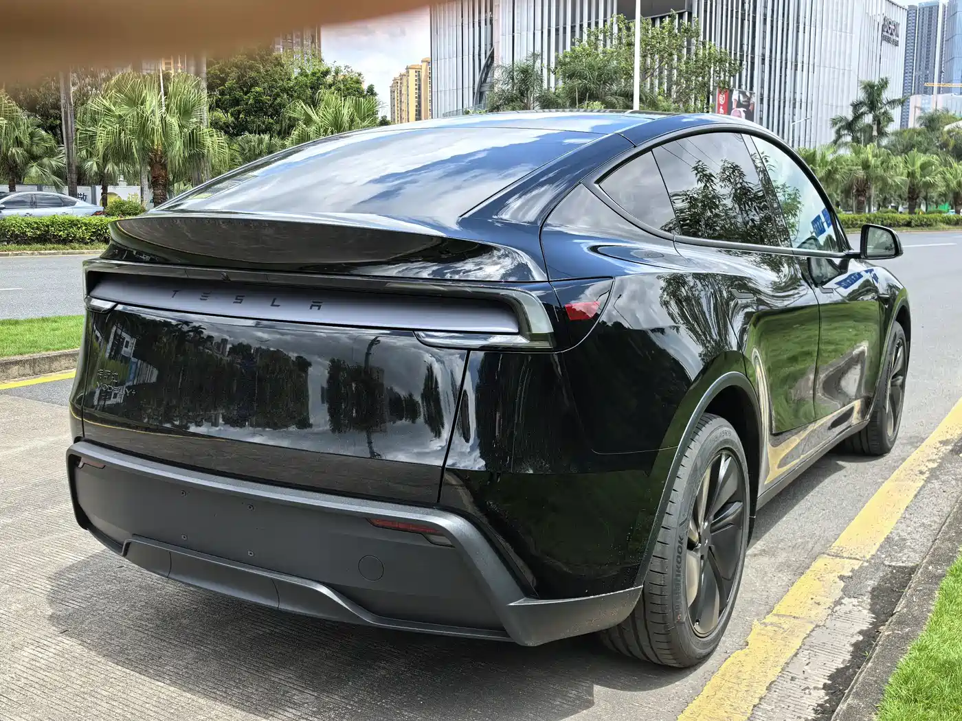 Tesla Model Y 2026 2026 Facelift Long Range Rear-Wheel Drive