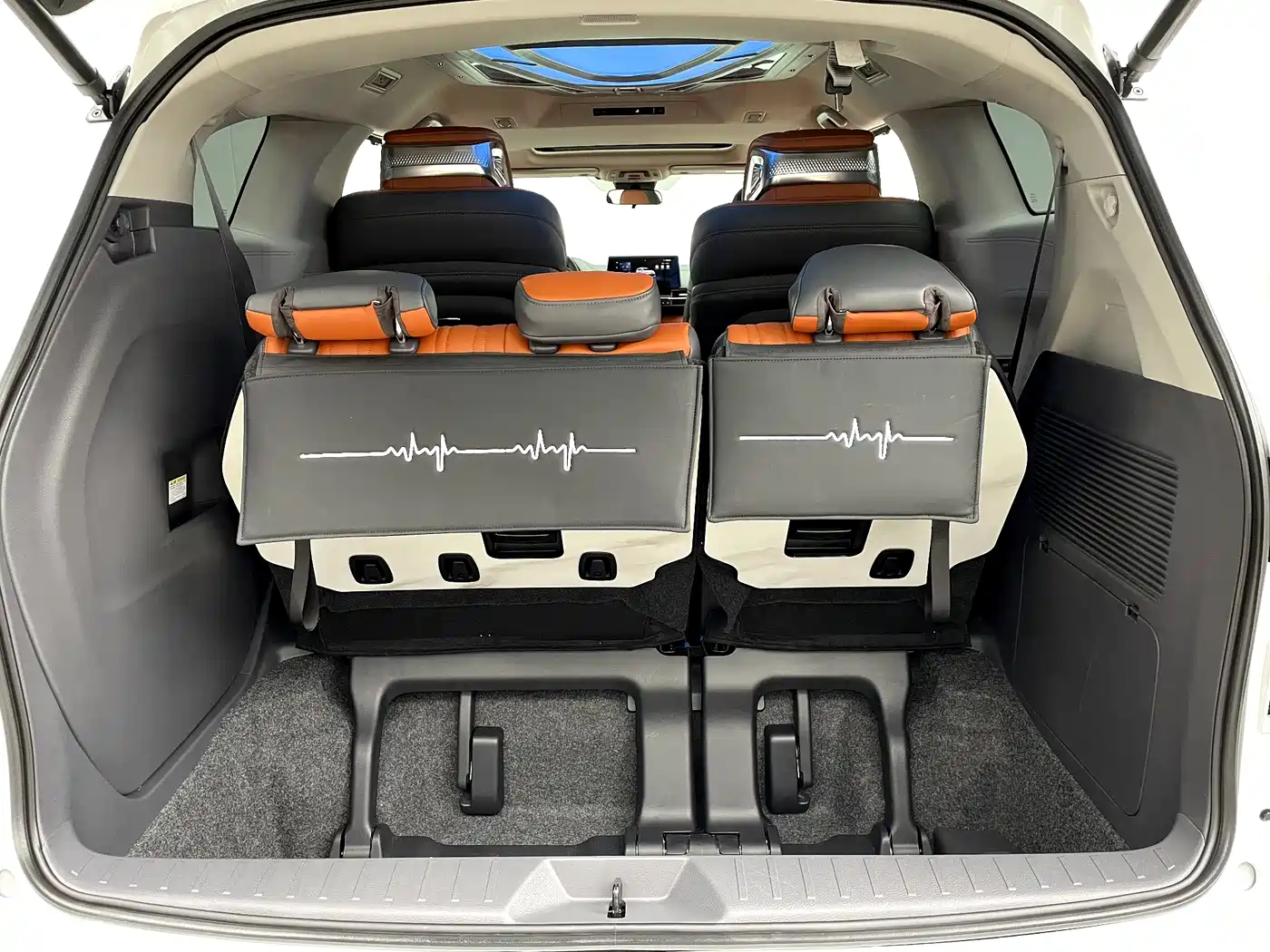 Toyota Sienna 2026 Model 2.5L Hybrid 2WD Comfort Edition фото 32