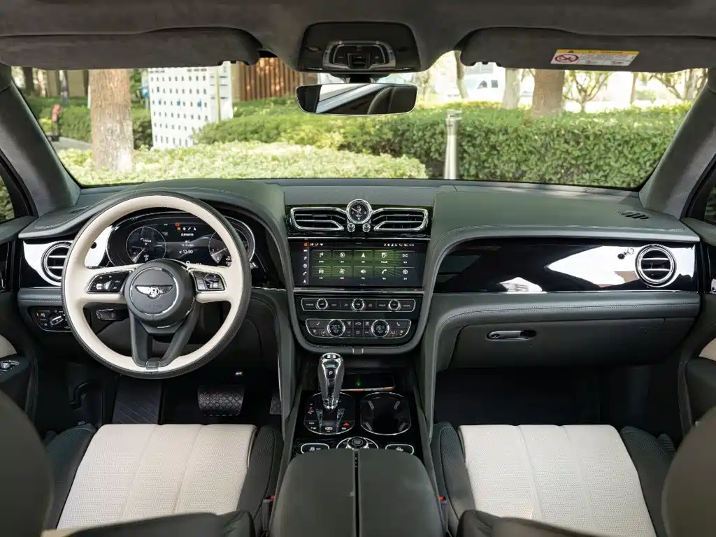 Bentley Bentayga 2024 2022 4.0T V8