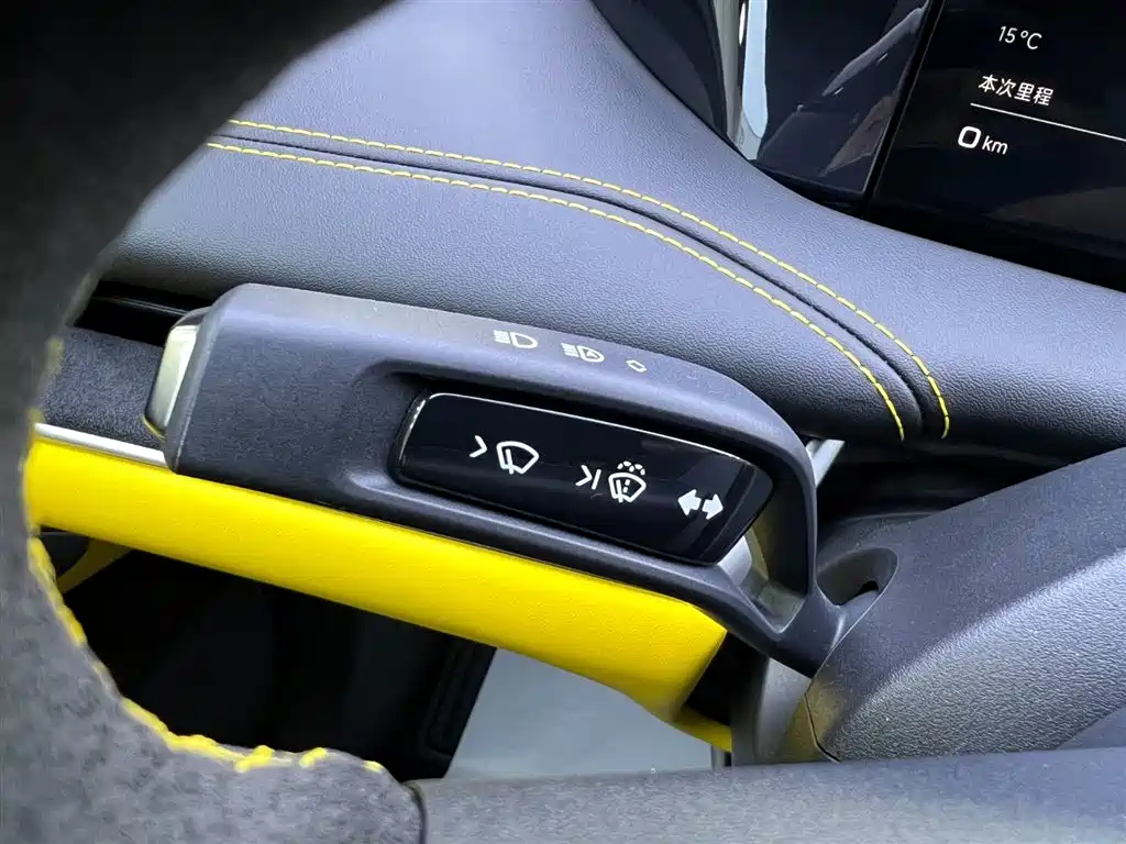 XIAOMI CAR XIAOMI SU7 ULTRA