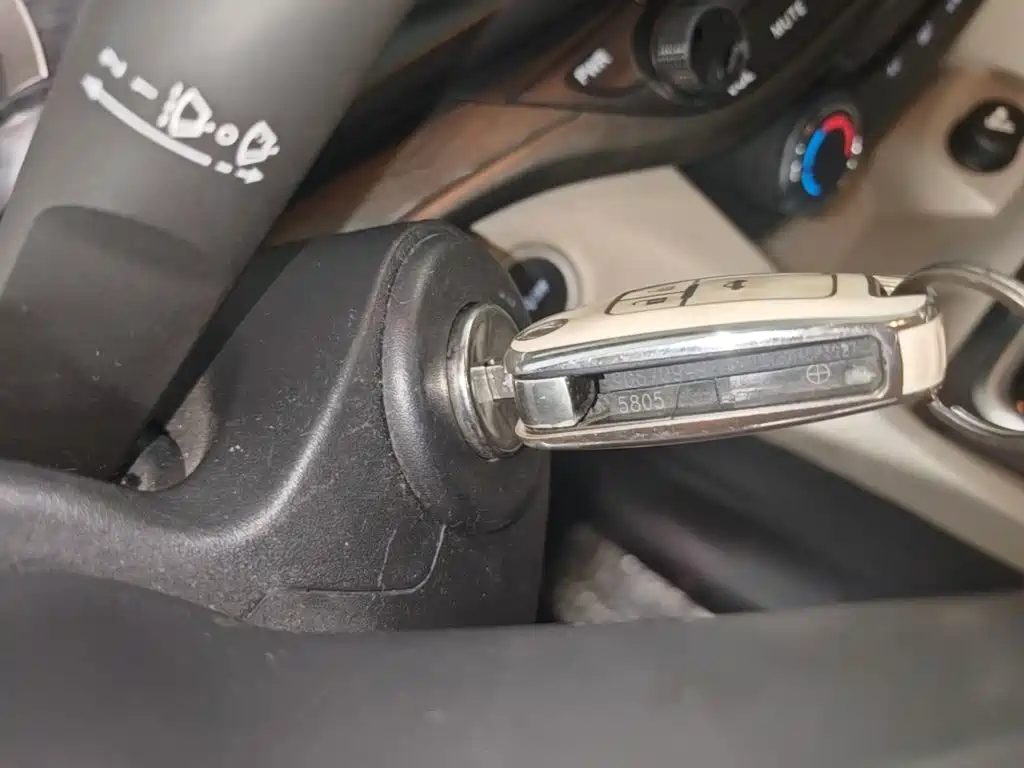 Фото 9 - Buick Excelle