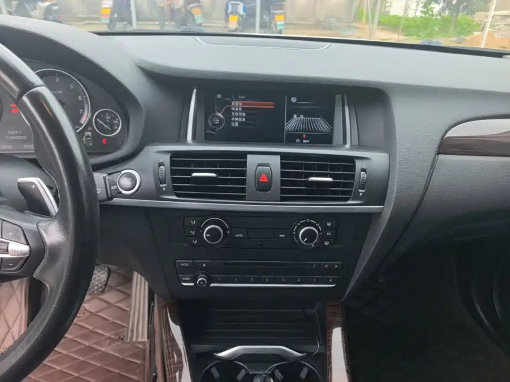 BMW X3 (Import) 2017 2016 sDrive20i