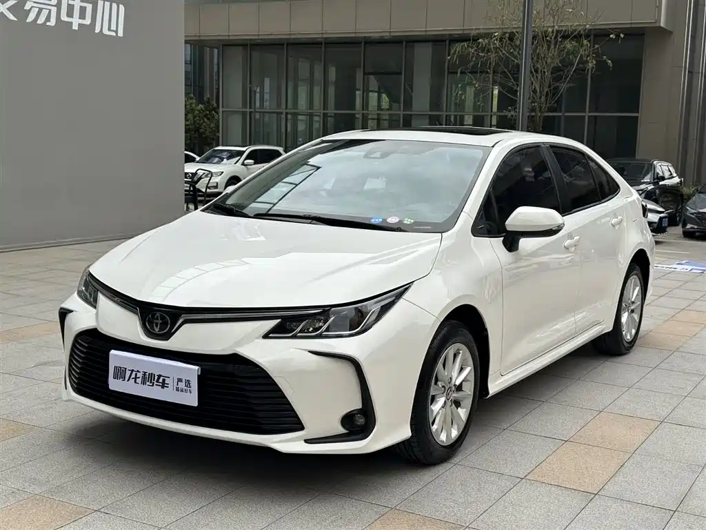 Toyota Corolla 2021 1.2T S-CVT Elite PLUS Edition фото 3