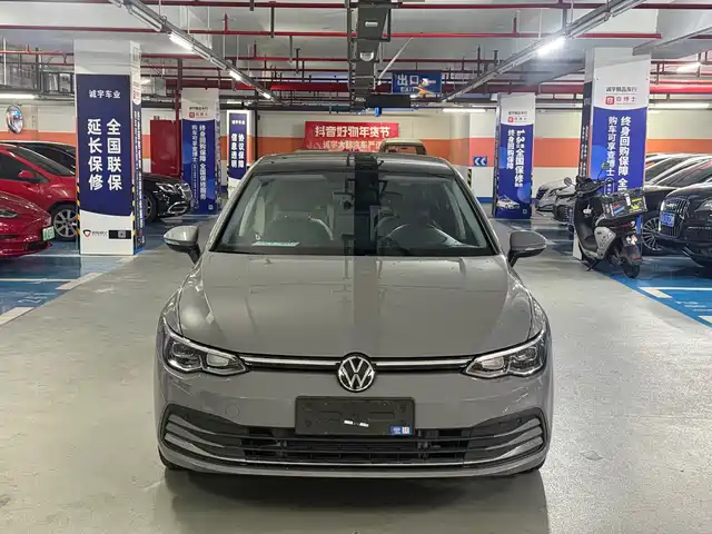 Volkswagen Golf 2023 Facelift 280TSI DSG Pro — фото 2