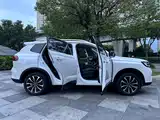 Фото 9 - Roewe RX5 MAX