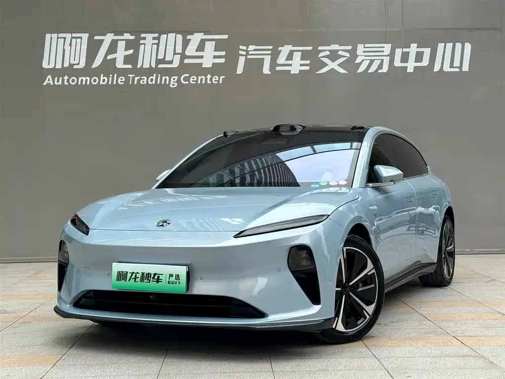 NIO NIO ET5T