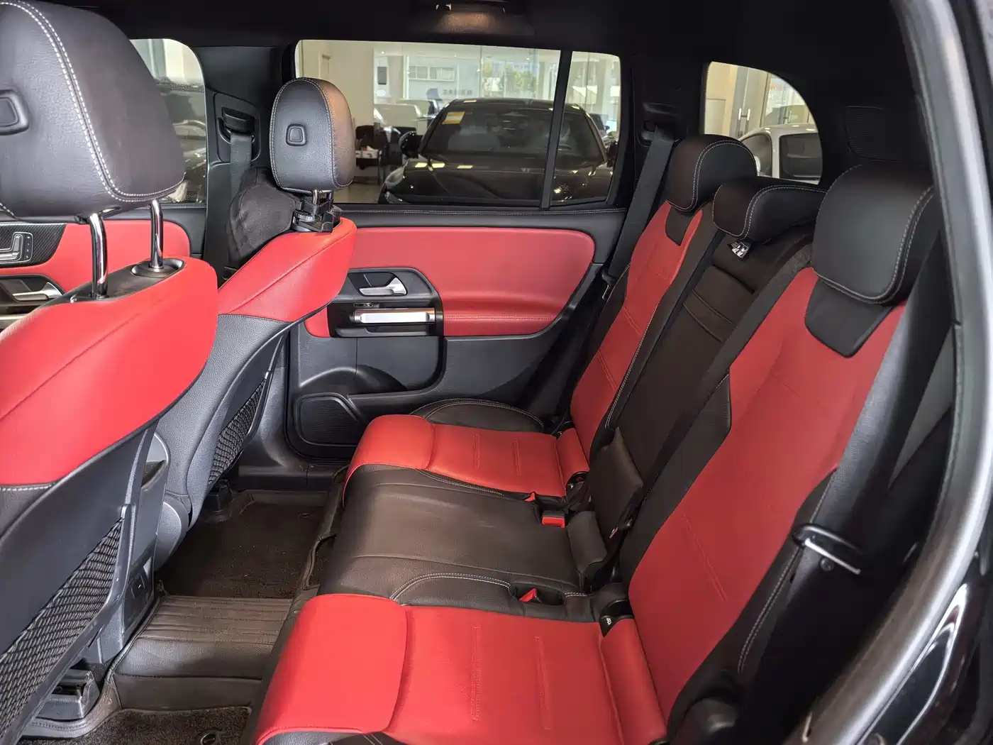 Mercedes-Benz GLB AMG 2021 Facelift AMG GLB 35 4MATIC фото 9