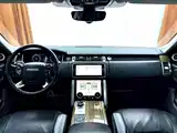 Photo 9 - Land Rover Range Rover