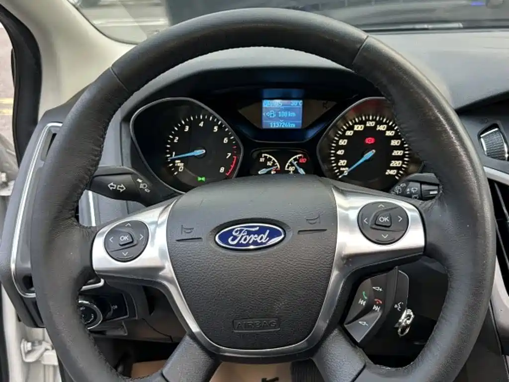 Ford Focus 2014 2012 Hatchback 1.6L Automatic Trend