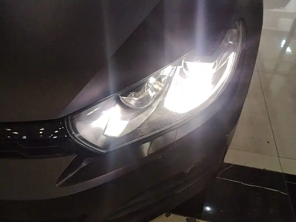Volkswagen Scirocco 2016 2015 2.0TSI Luxury Edition