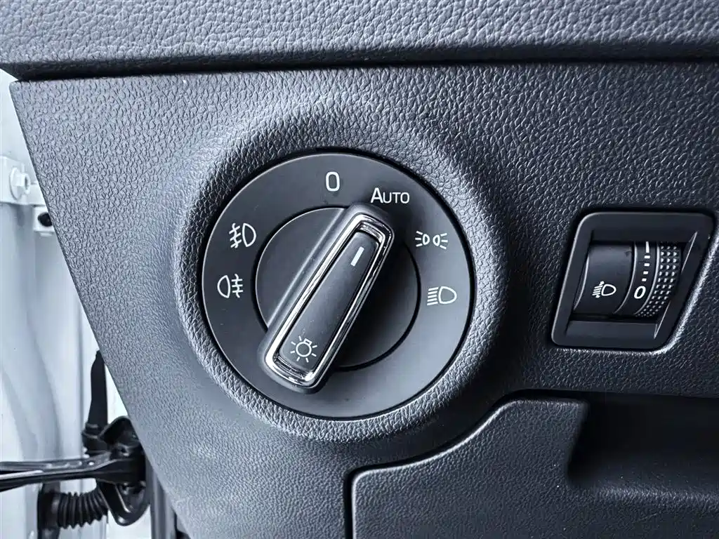 SKODA KROK