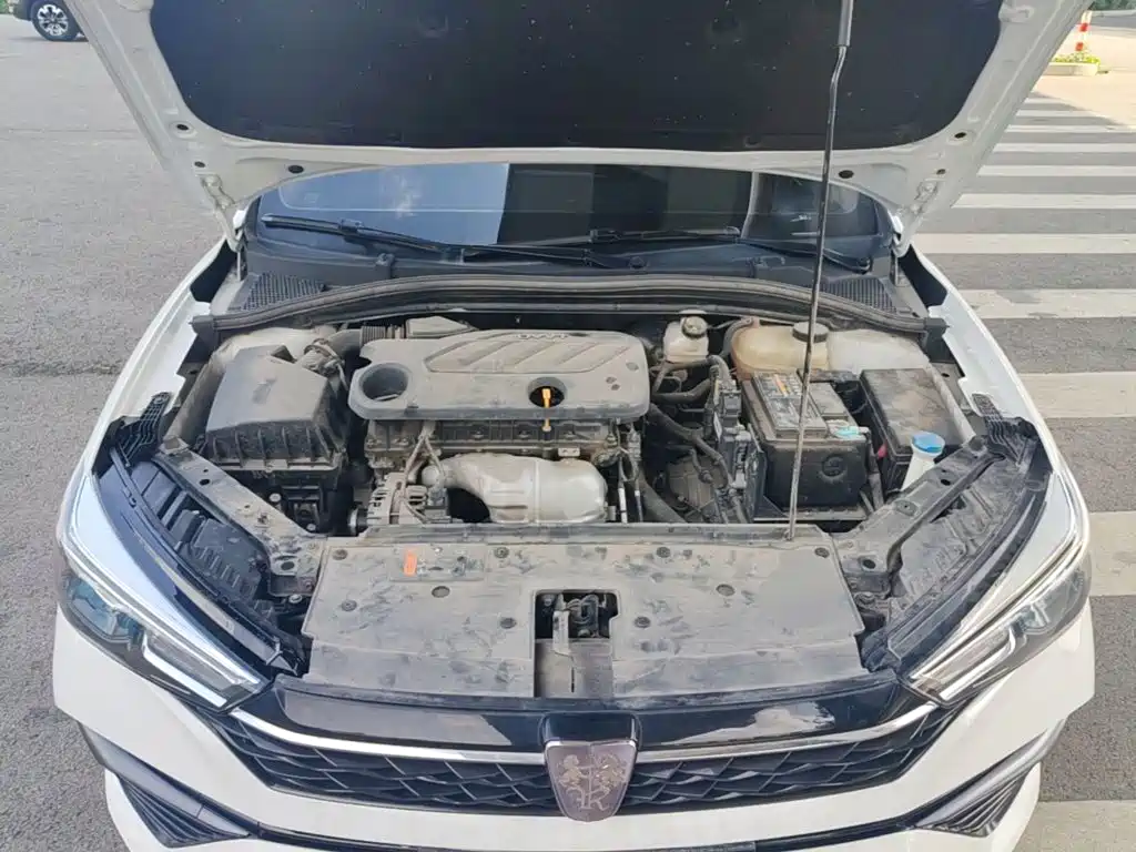 Photo 20 - Roewe i5