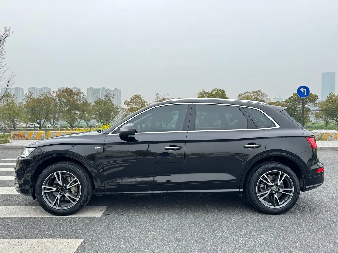 Audi Q5L 2020 45 TFSI Exclusive Fashion фото 7