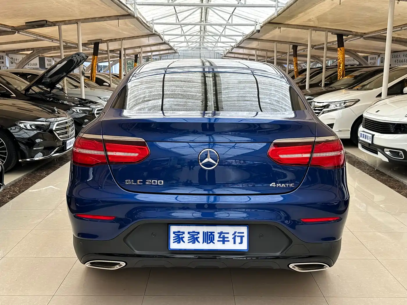 Mercedes-Benz GLC Coupe 2019 GLC 200 4MATIC Coupe SUV фото 5
