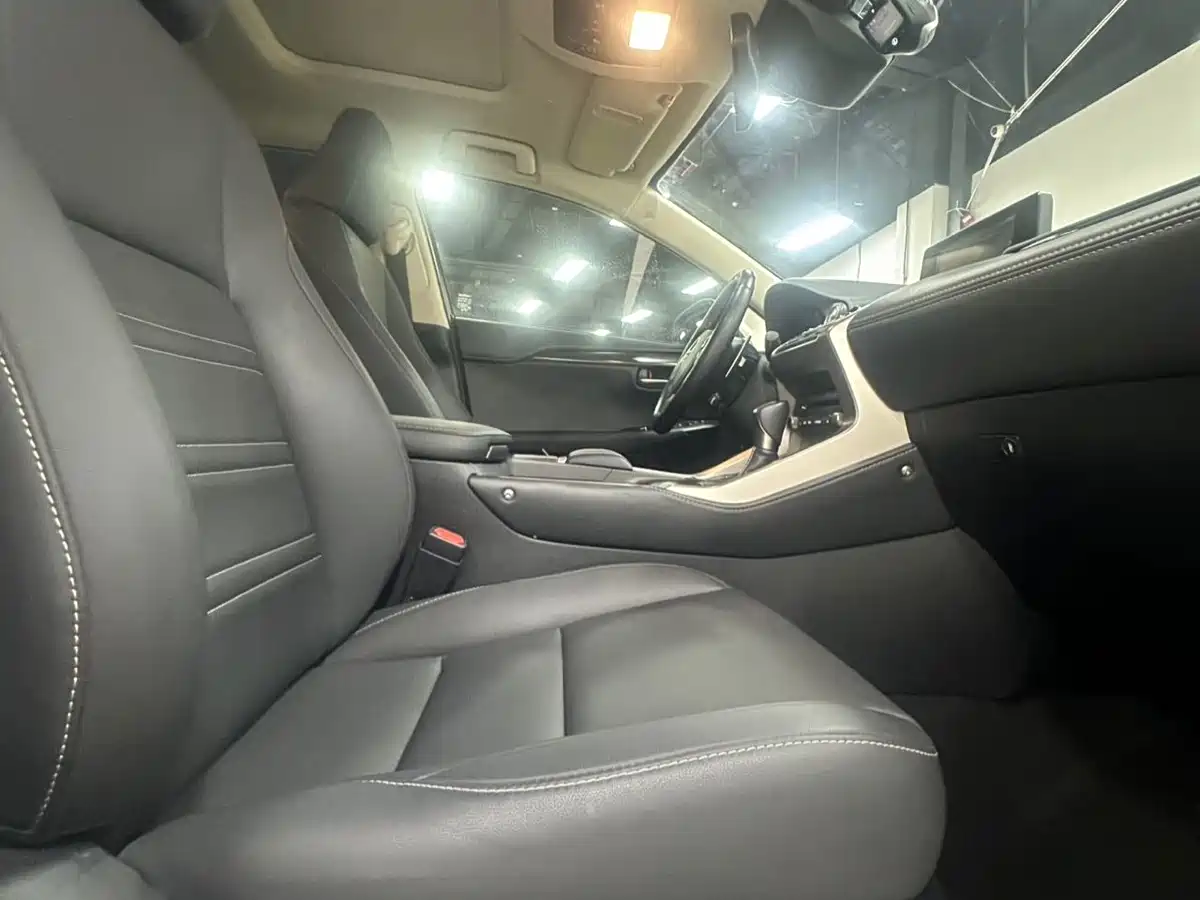 Lexus NX 2020 200 AWD F Sport China VI фото 11