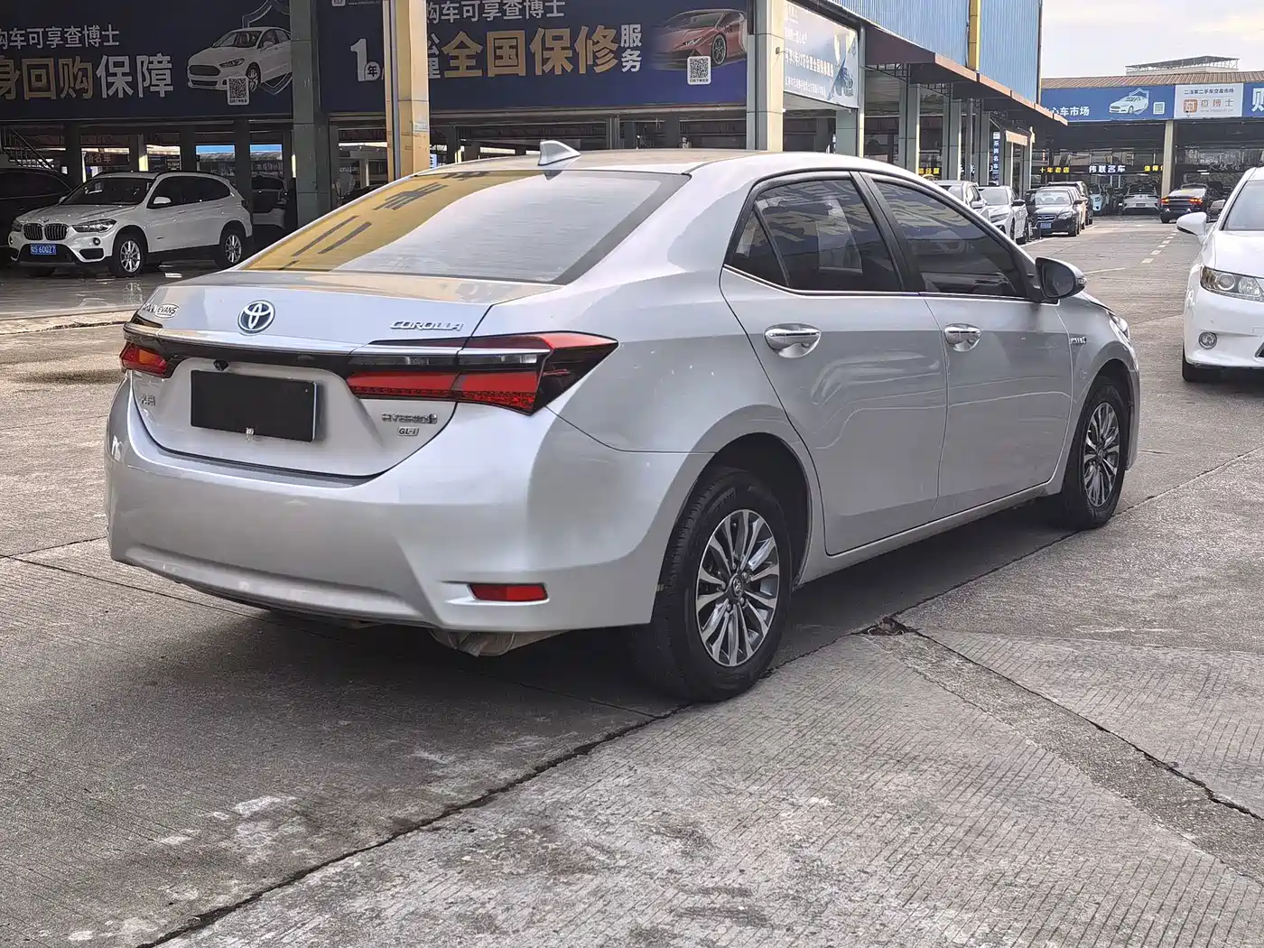 Фото 6 - Toyota Corolla