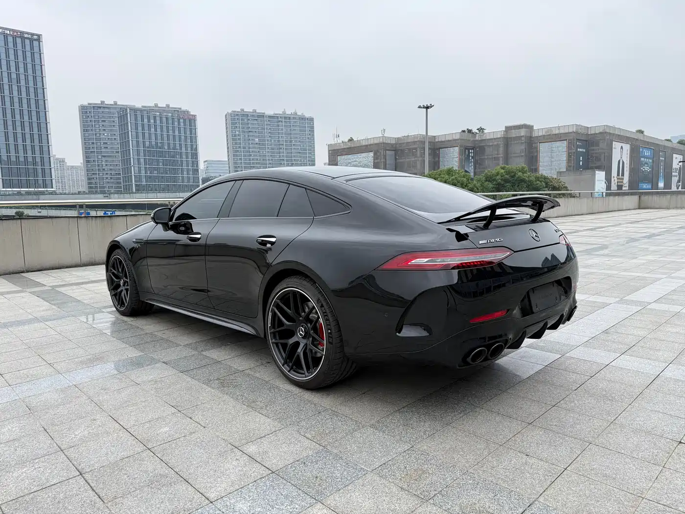 MERCEDES-BENZ AMG GT