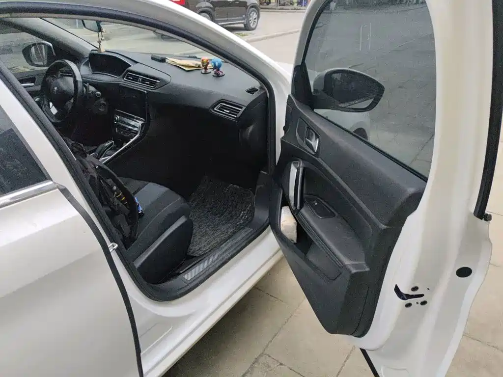 Peugeot 308 2019 2019 230THP Automatic Luxury Edition China VI