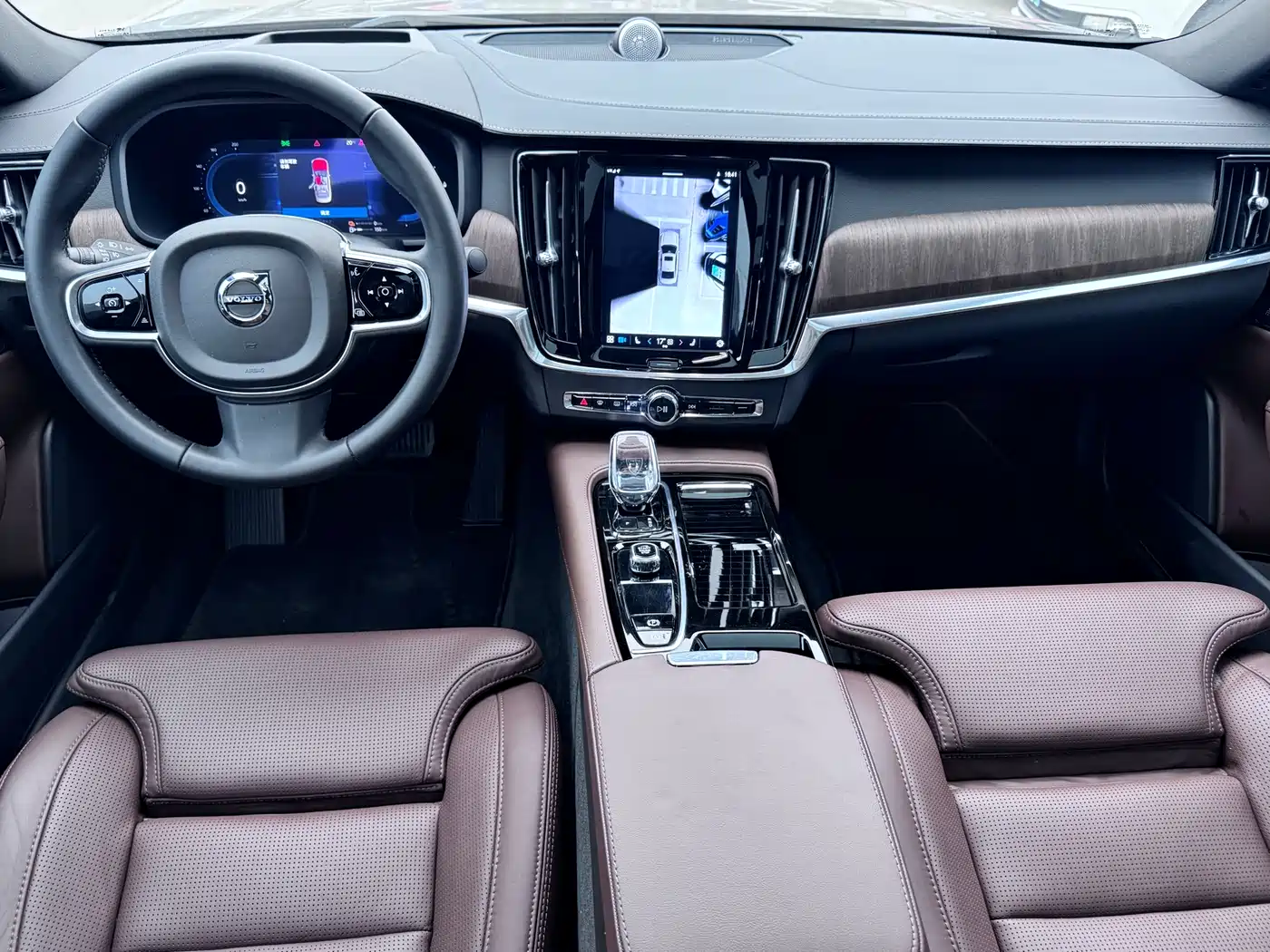 VOLVO S90 PLUG IN HYBRID