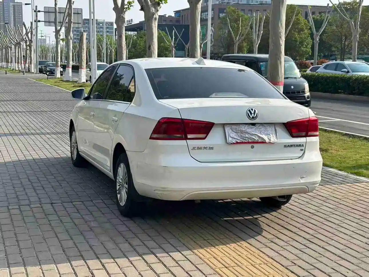 Photo 7 - Volkswagen Santana