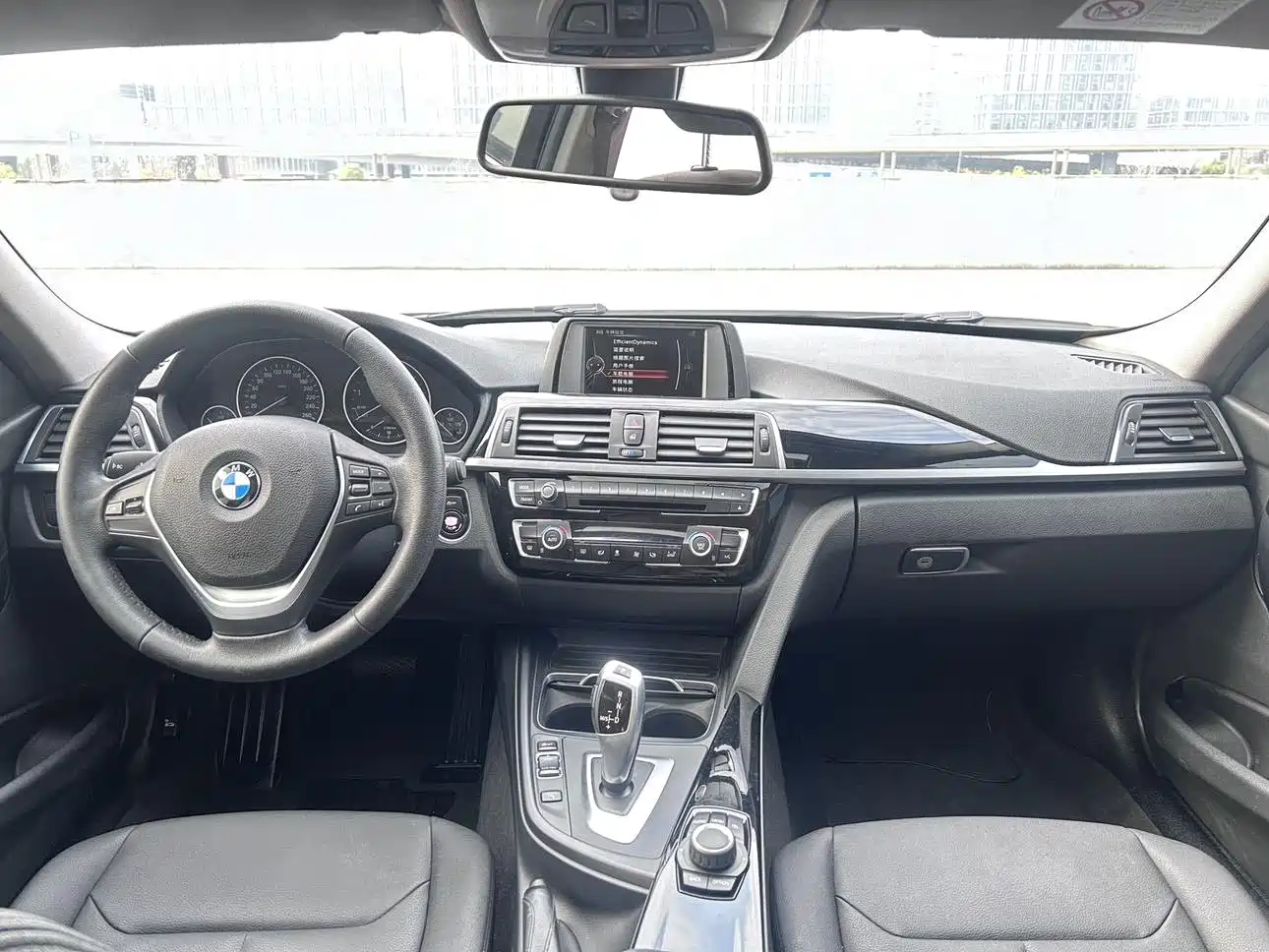 BMW 3 Series 2017 320Li Fashion фото 13