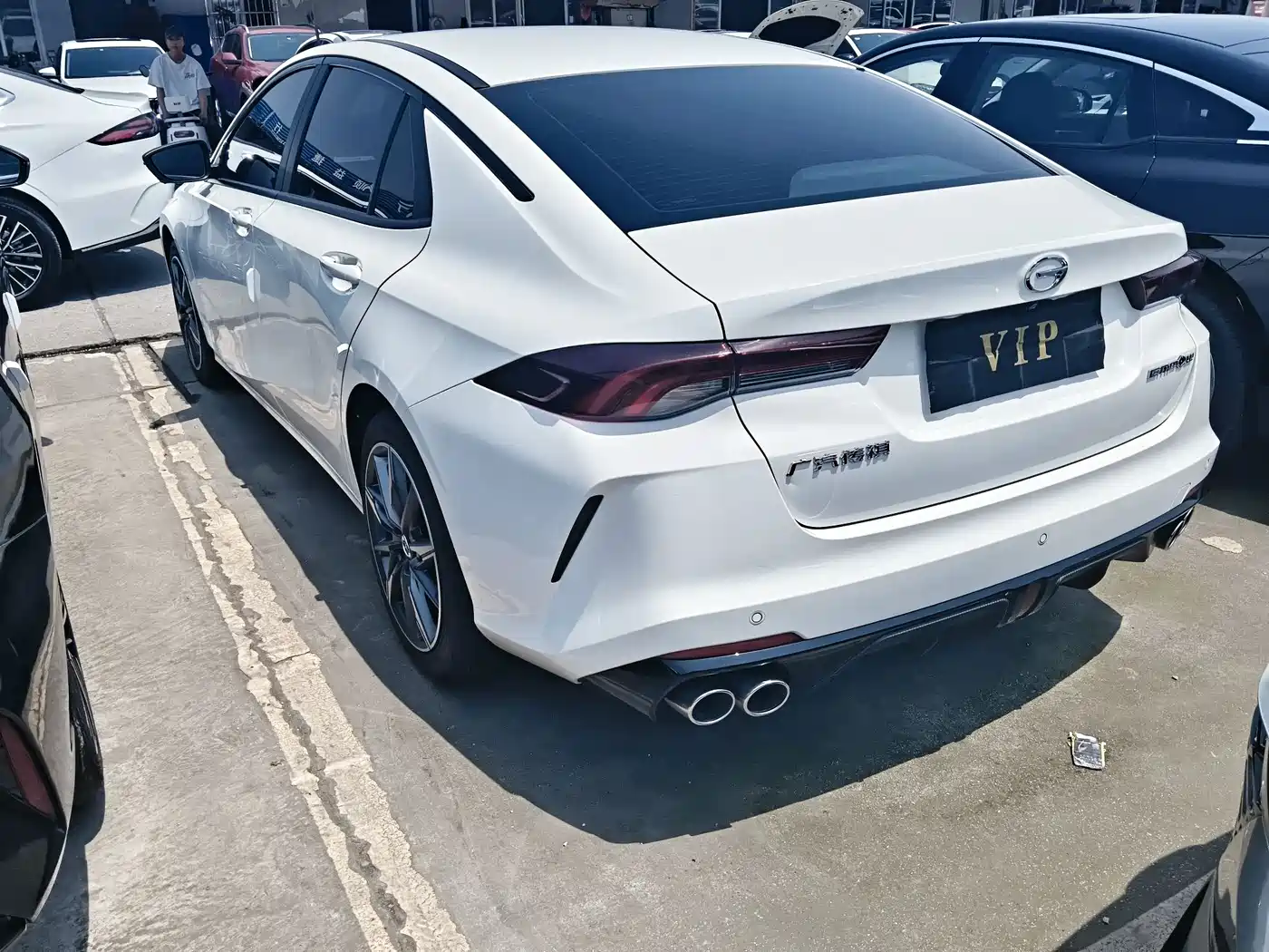 صورة 15 - GAC Trumpchi Trumpchi Emkoo