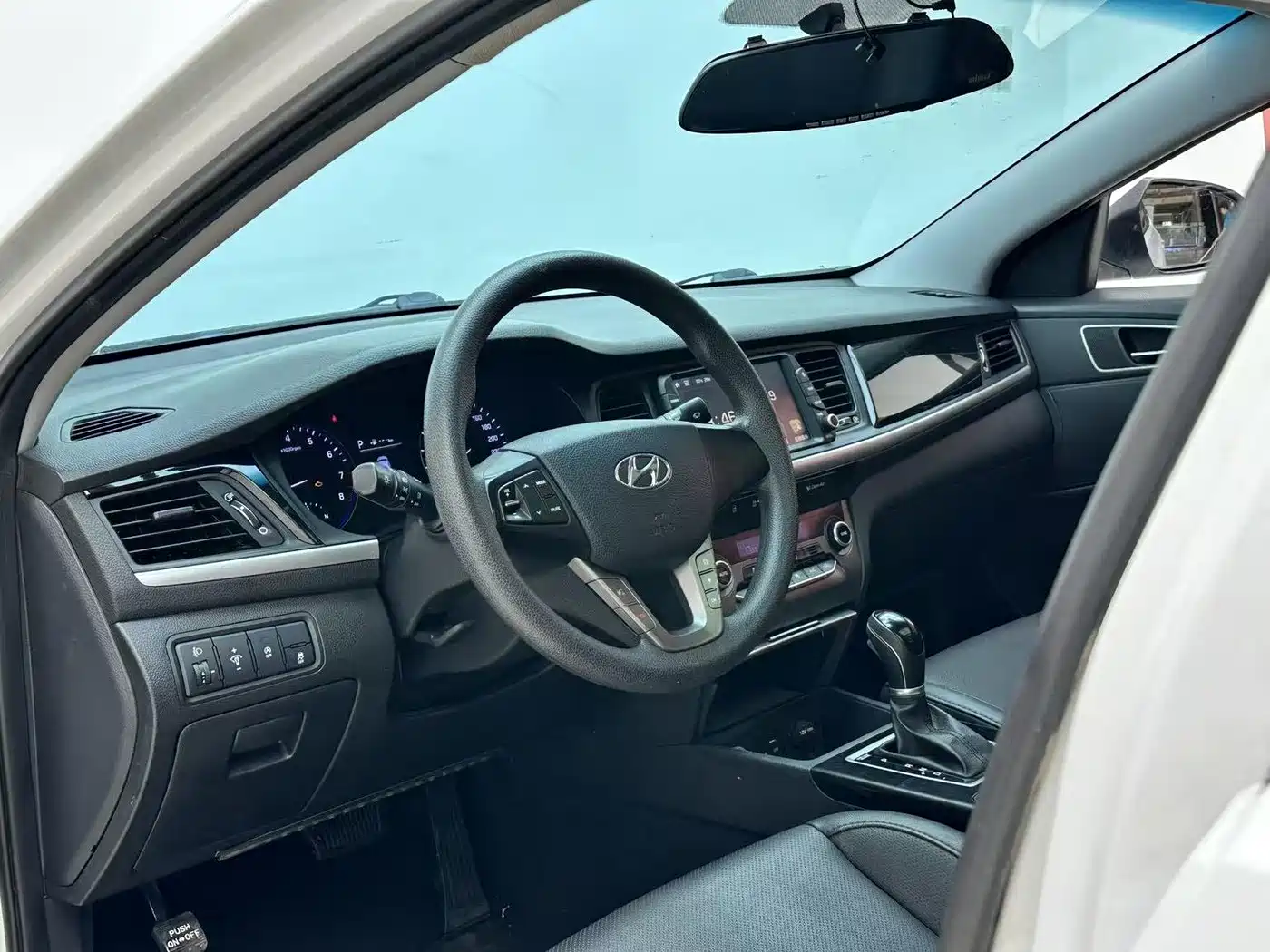 Hyundai Mistra 2019 2017 1.8L Automatic Smart GLS (China V)