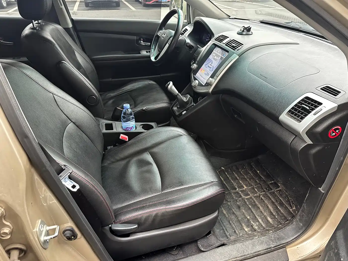 BYD S6 2014 Model 2.0L Manual Luxury 5-Seater фото 8