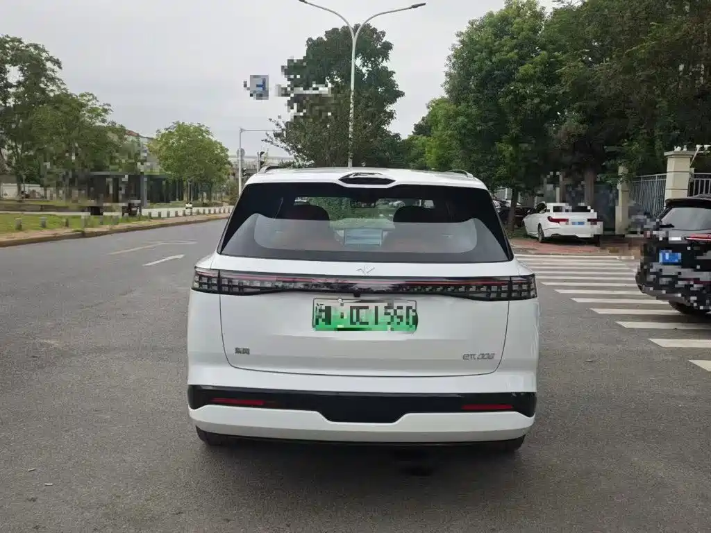 Dongfeng Yipai eπ008 2024 2024 636Max Pure Electric 6-Seater