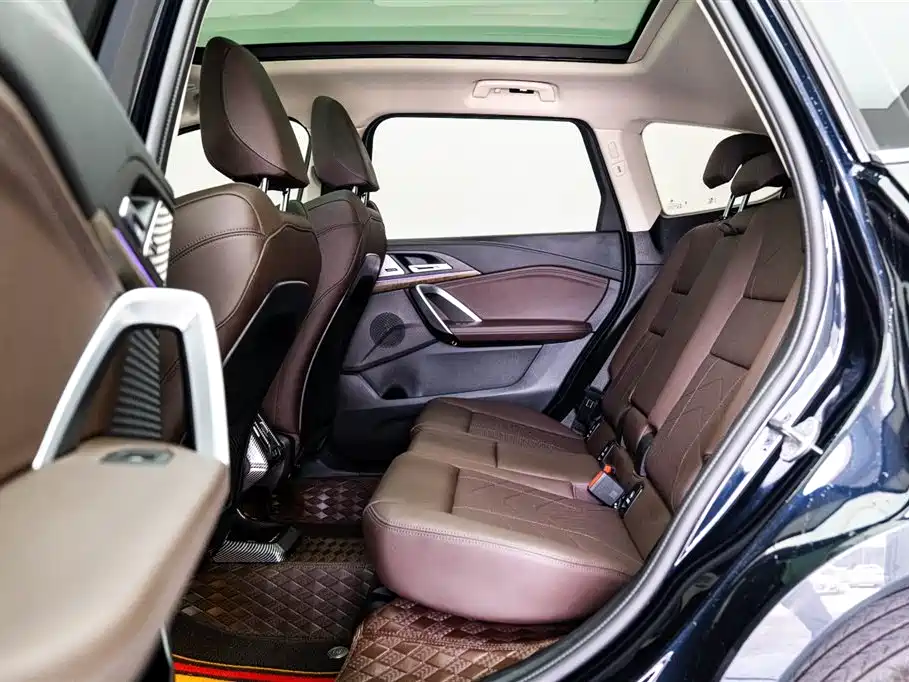 BMW X1 2025 2023 xDrive25Li X Design Package