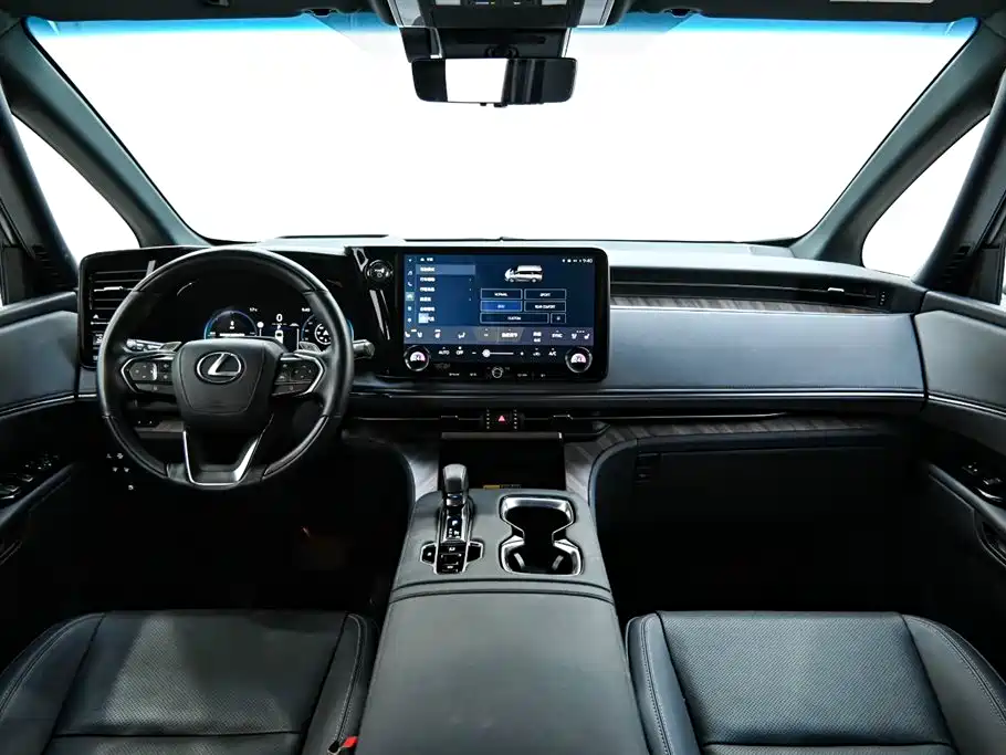 Lexus LM 2023 500h 6-Seater Prestige Edition фото 14