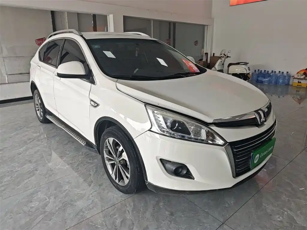 Luxgen U6 SUV 2016 2015 1.8T Innovation Upgrade