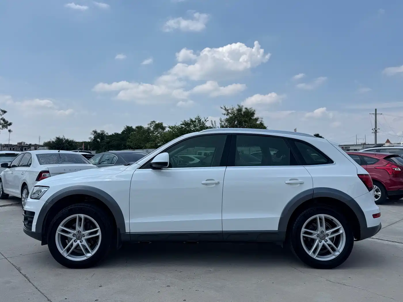 Photo 4 - Audi Q5