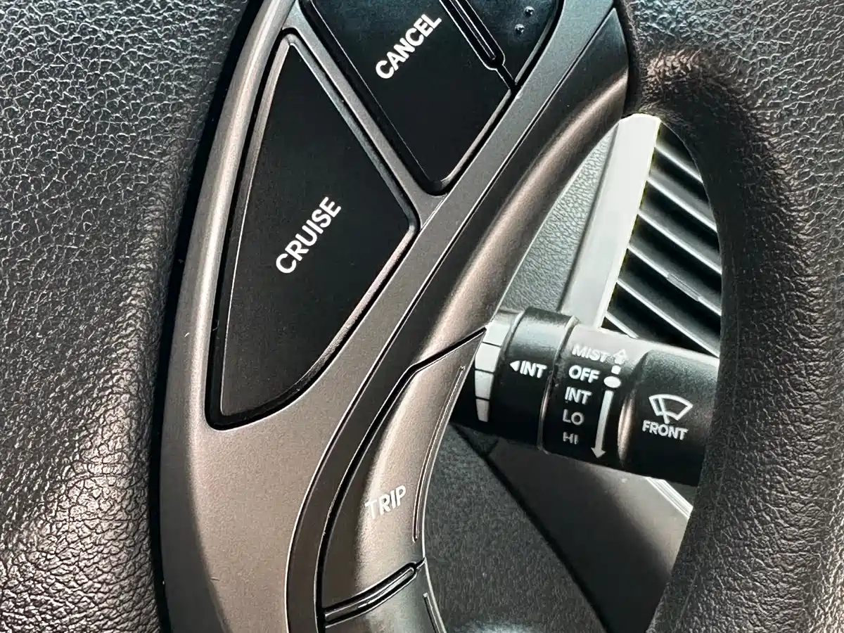 Hyundai Langdong 2016 1.6L Automatic Premium Edition фото 17