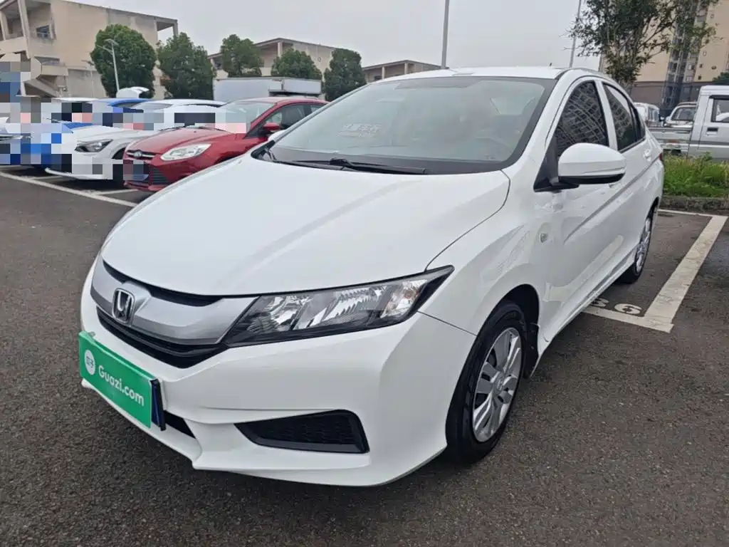 Фото 1 - Honda City