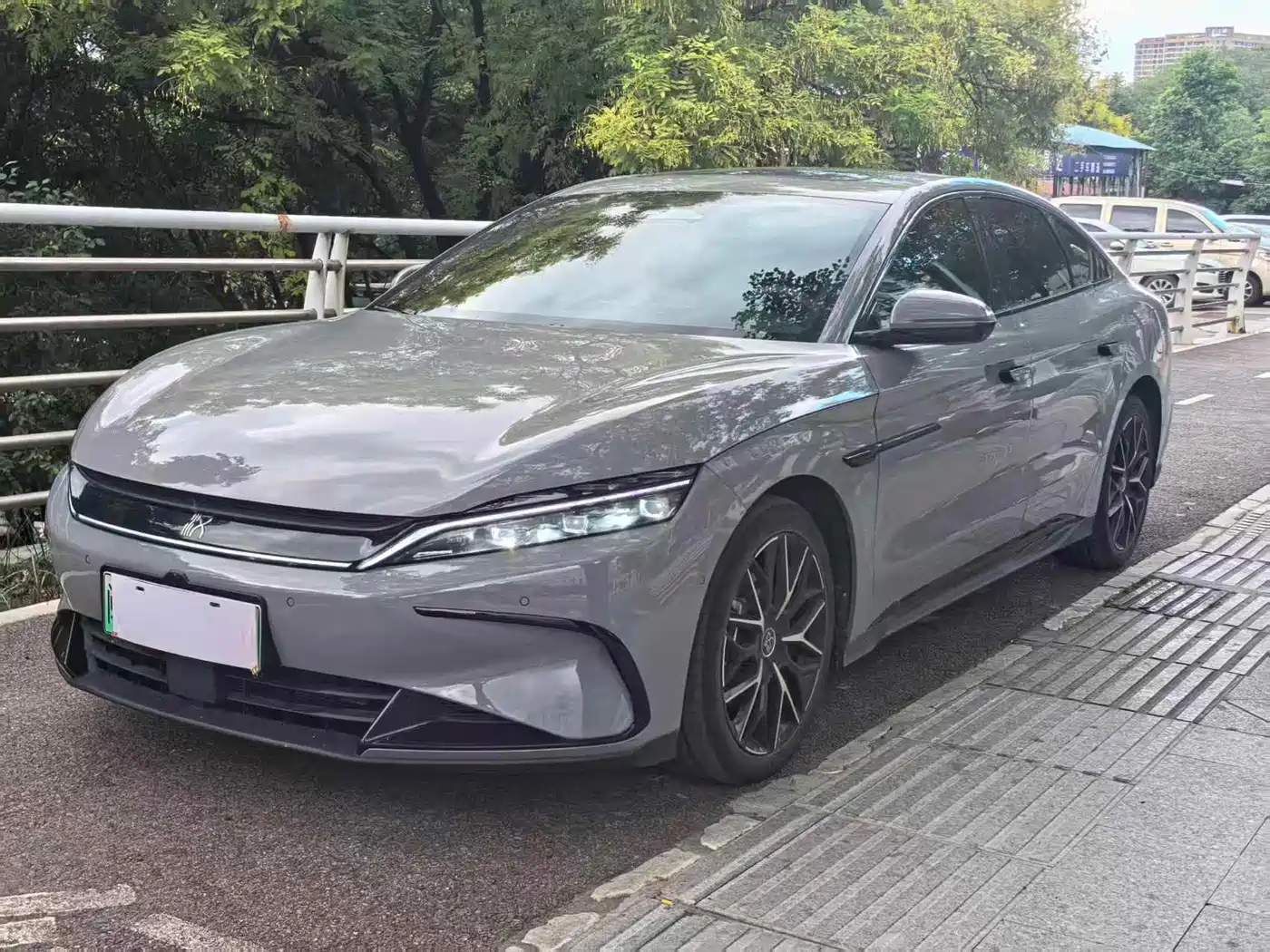 BYD Han 2025