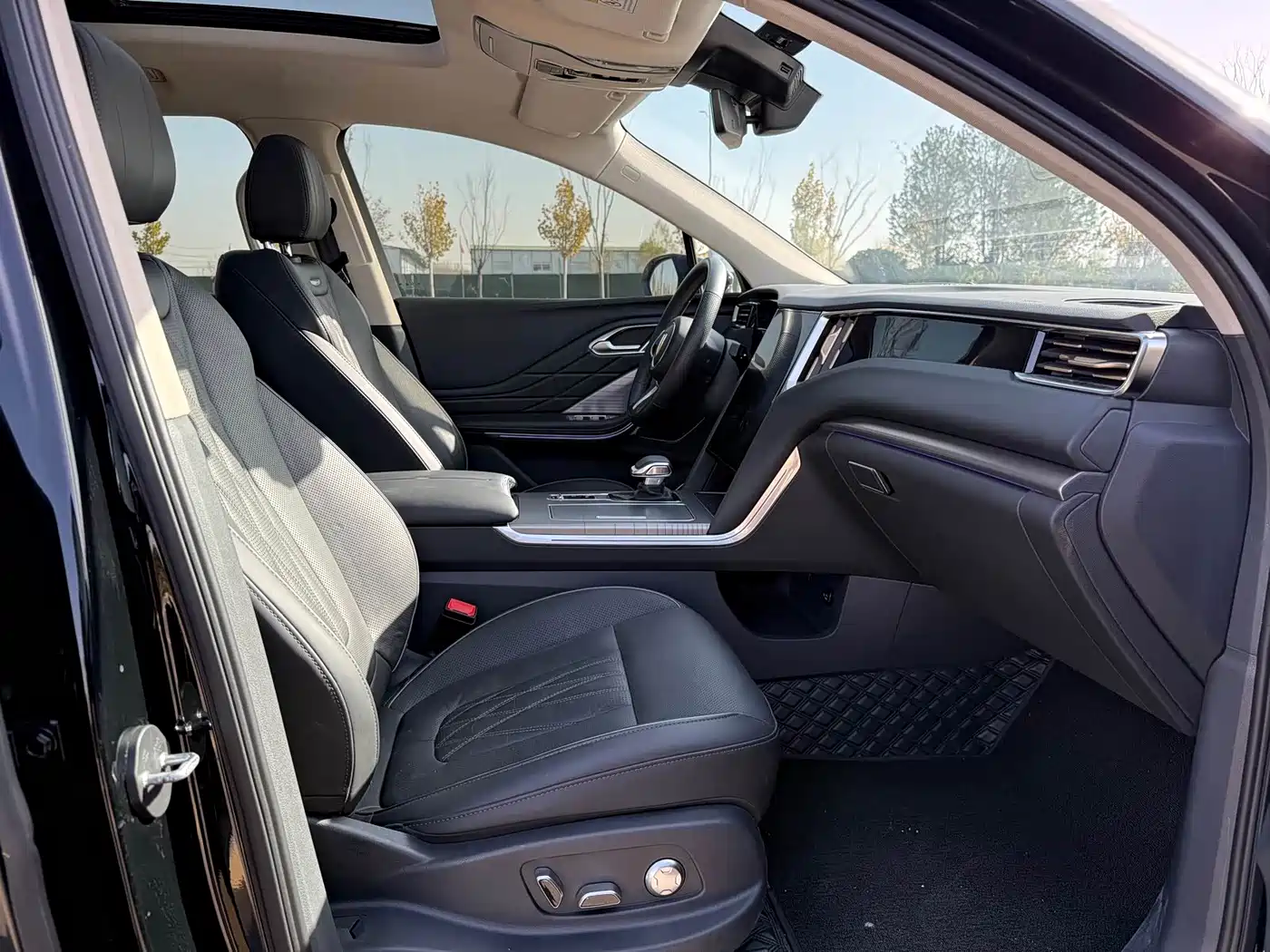 Hongqi HS7 PHEV 2024 2024 2.0T PHEV AWD Qichang Edition 7-seater