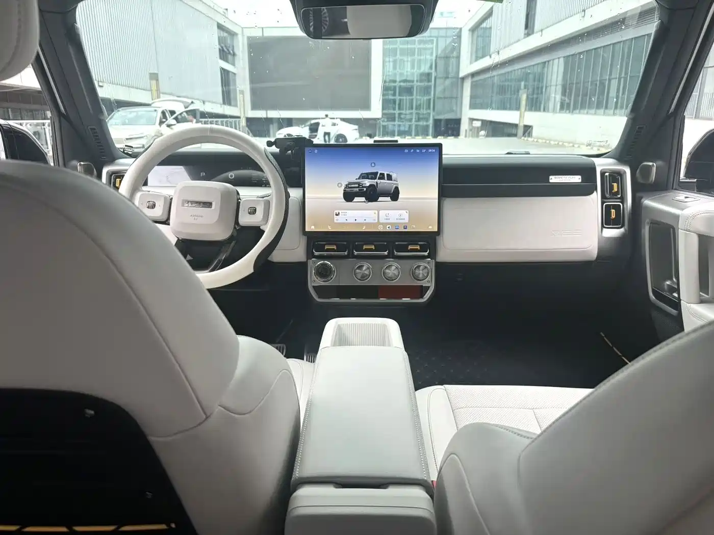Фото 6 - iCAR V23