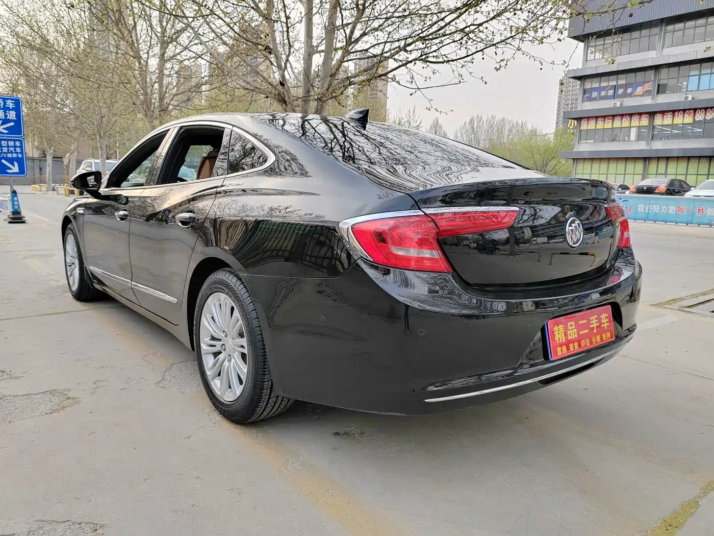 Buick LaCrosse 2018 Model 20T Luxury Edition фото 6