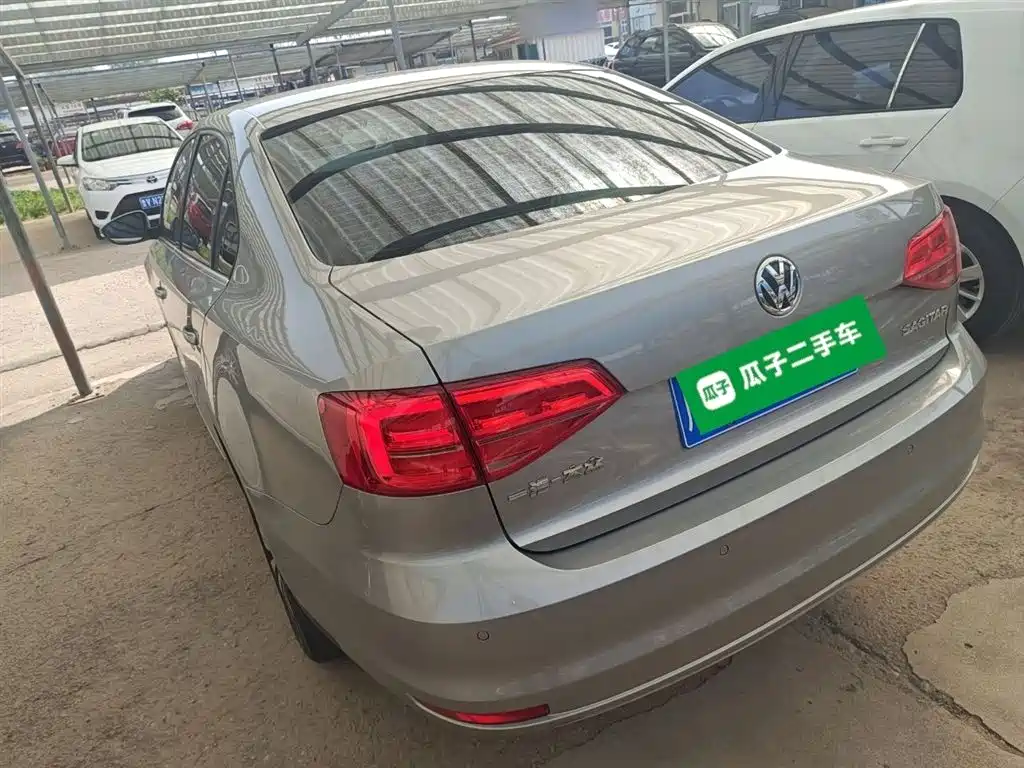 Volkswagen Sagitar 2018 1.6L Automatic Comfort фото 21
