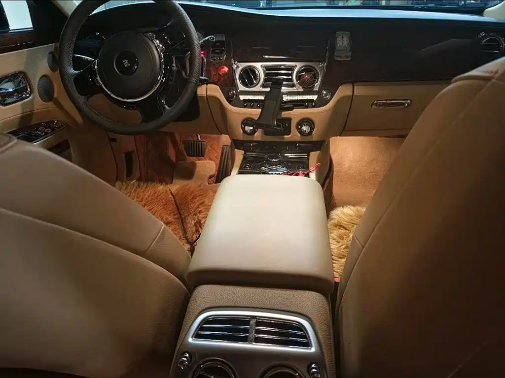 Rolls-Royce Ghost 2010 2010 Model 6.6T Standard