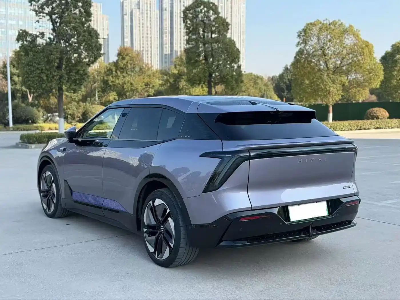 HiPhi GAO HE HIPHI Y