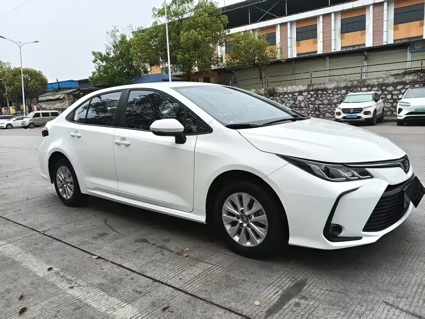 Toyota Corolla 2023 1.2T Pioneer Edition фото 3