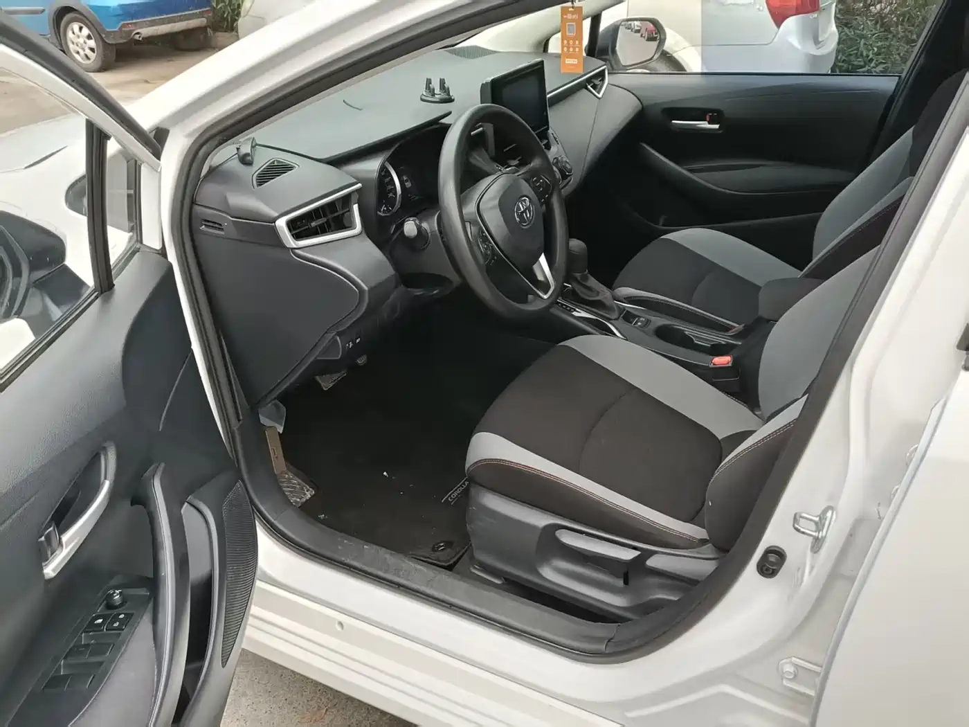 Toyota Corolla 2023 1.2T Pioneer Edition фото 4