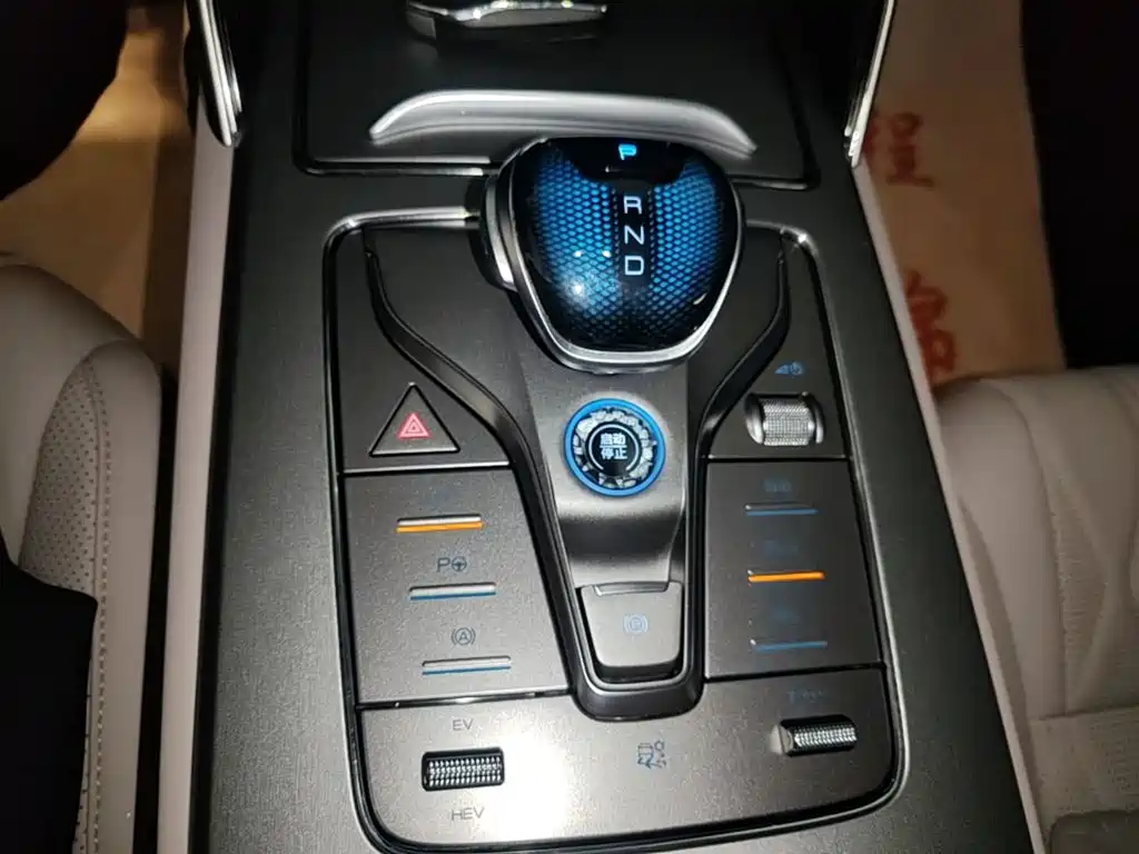 BYD Tang New Energy 2025 2025 Smart Driving Edition DM-i 115KM Honor