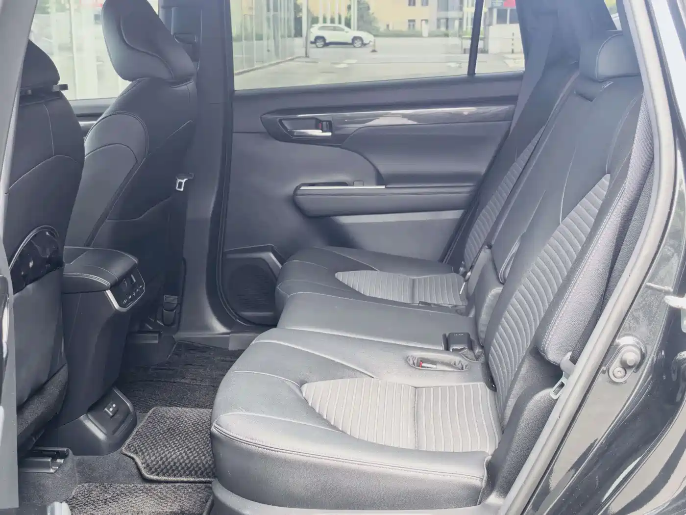 Toyota Crown Kluger 2022 2021 2.5L HEV 4WD Premium