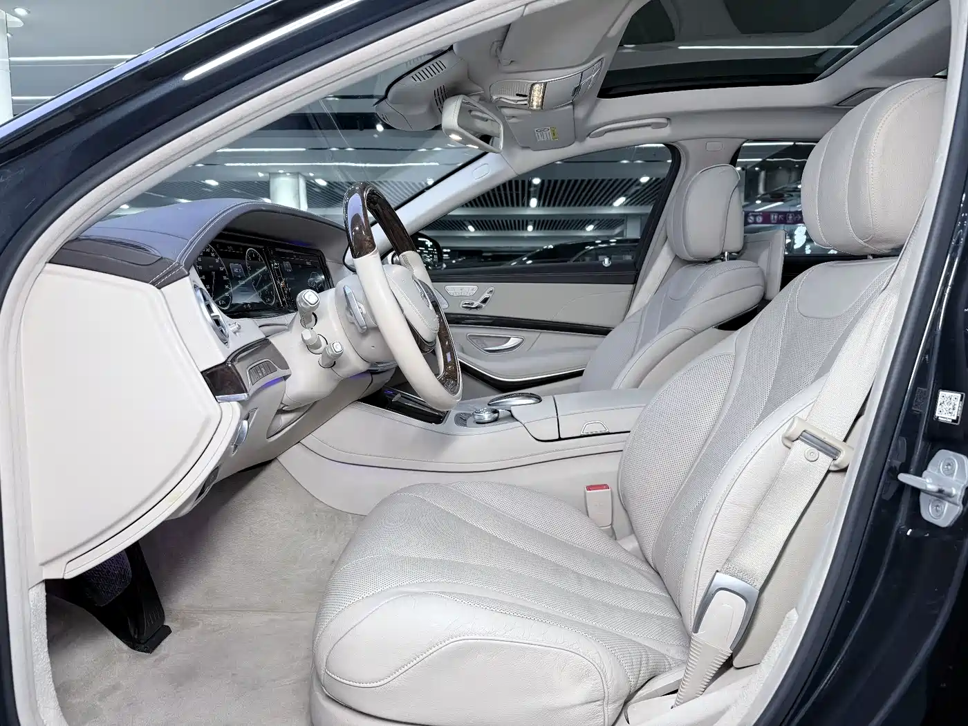 Mercedes-Benz Maybach S-Class 2015 S 400 4MATIC фото 8