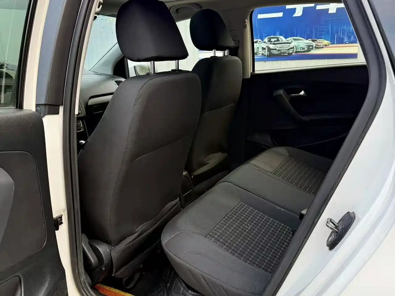 Volkswagen Polo 2014 2014 1.4L Automatic Comfort Edition