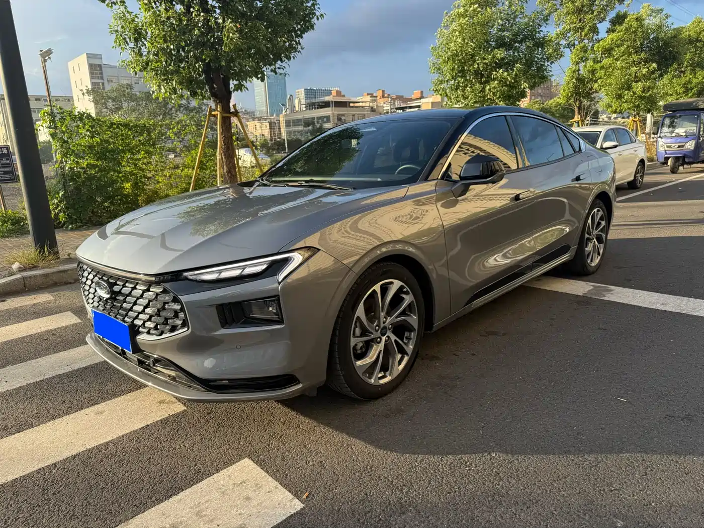 2025 Ford Mondeo
